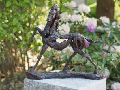 Bronzefigur modernes Pferd*
