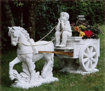 Gartenfigur Pferdekutsche*
